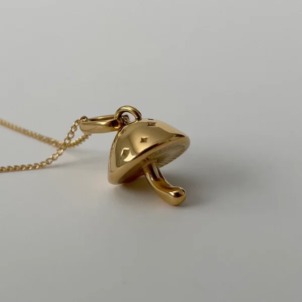 Champignon Aka Mushroom Necklace- Gold