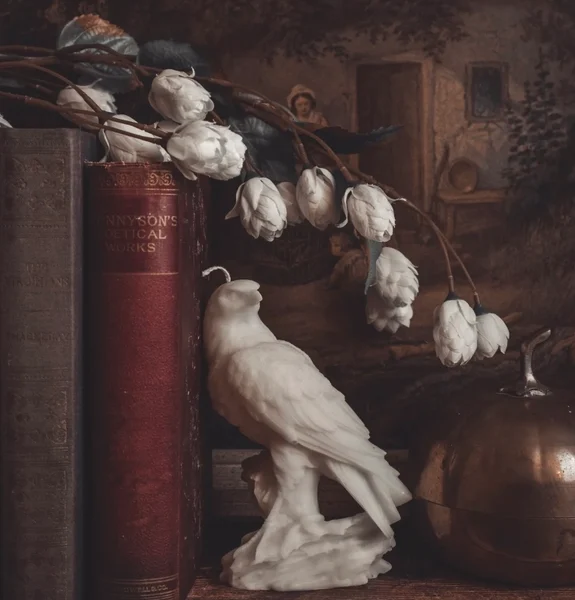 Hawk Candle | Pillar