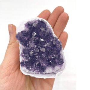 Boxed – Amethyst Clusters (500 g)