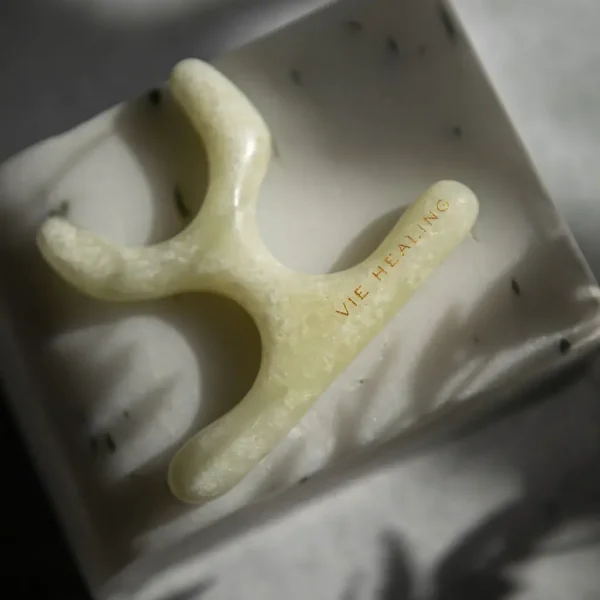 The U-Shape Jade Gua Sha - Image 2